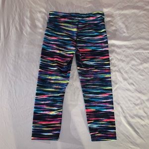 ACTIVE LEGGINGS Capri